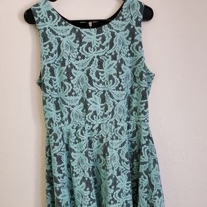 Lace dress